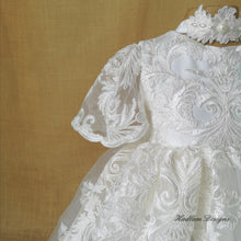 Load image into Gallery viewer, Vivienne Mini