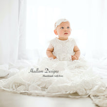 Load image into Gallery viewer, Willow Gown
